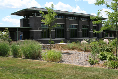 Milwaukee Airport Railroad Station